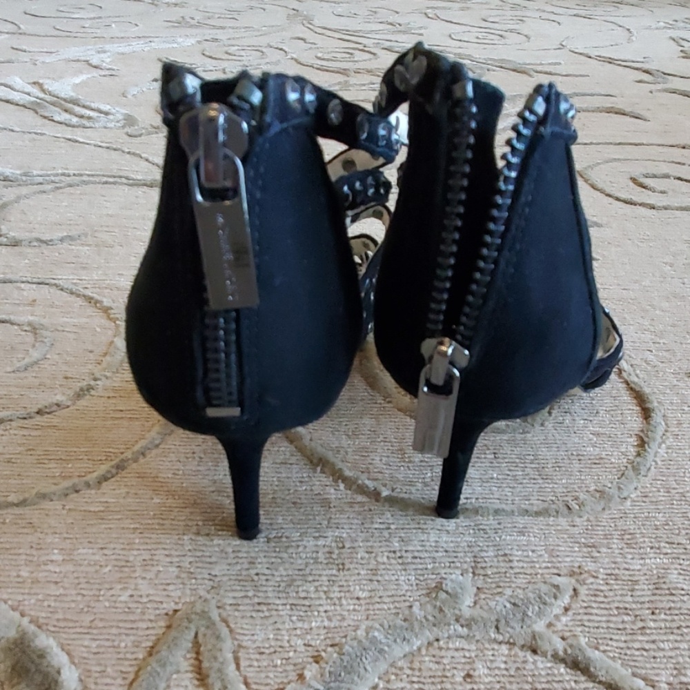 NEW! Michael Kors, Black Heels - Picture 5 of 8